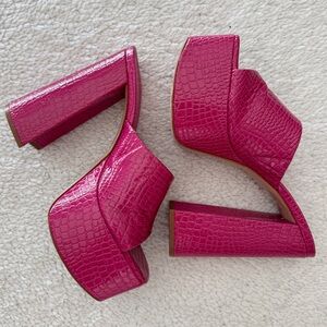 SCHUTZ Pink Platform Chunky Heel Sandals